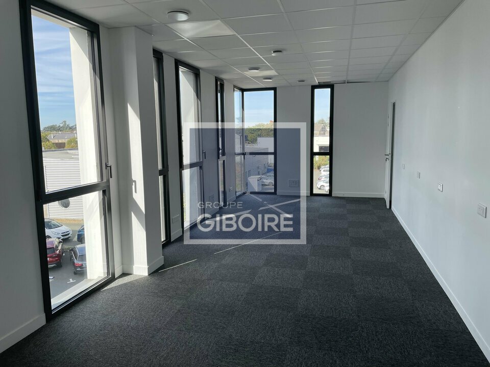 Bureaux  - TRELAZE (49.017476) - 4