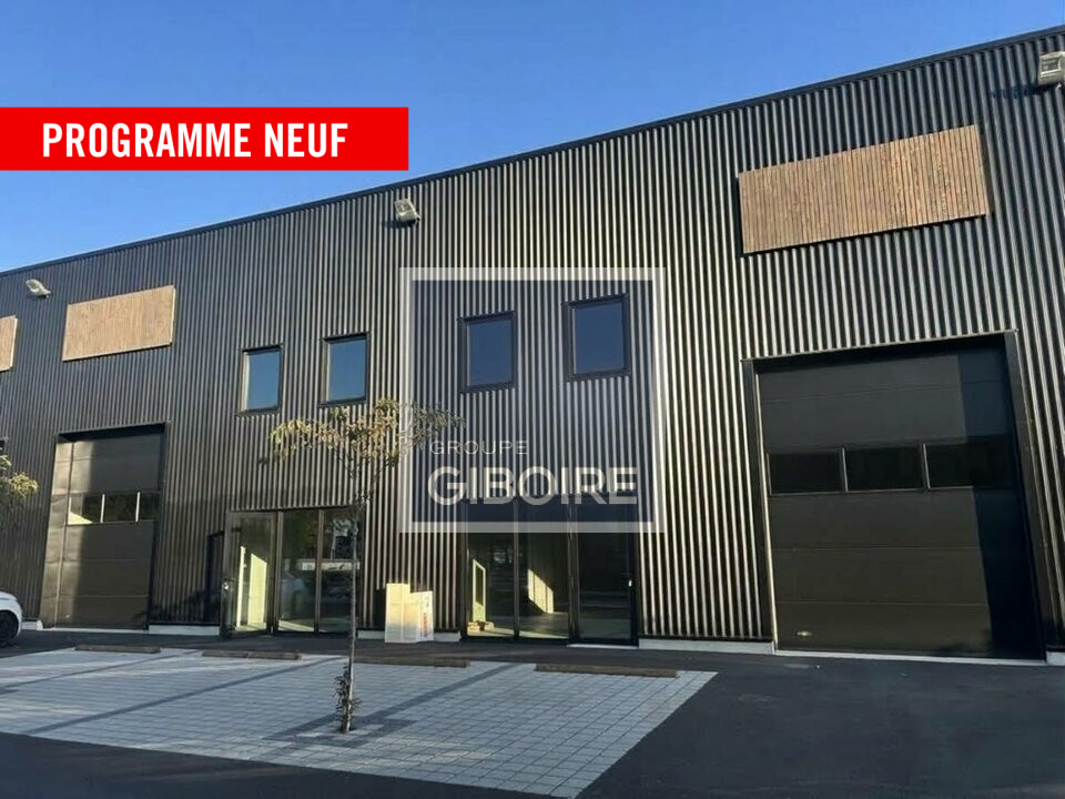 Local d'activites  - LA MEZIERE (35.6870) - 1